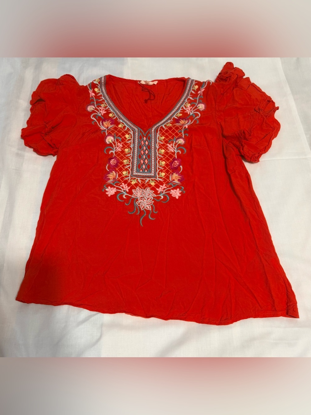 Solitaire Red Embroidered V-Neck Ruffle Flutter Sleeve Boho Peasant Blouse Sz L